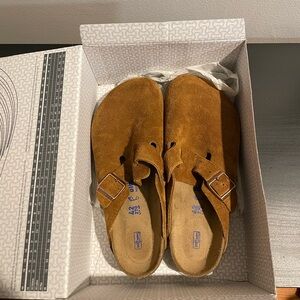 Birkenstock Tan Suede Clogs